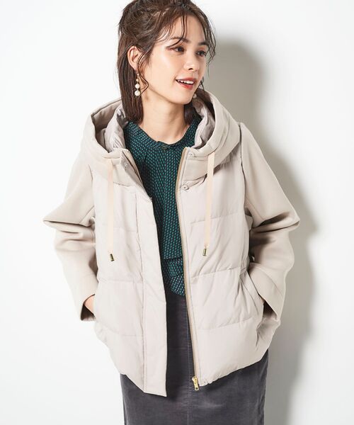 le.coeur blanc(ルクールブラン)の「【WEB限定】ボンディング×ダウンショートブルゾン(ダウンジャケット/コート・レディース・ブラック/ベージュ/ライトグリーン・38)」の3枚目の写真