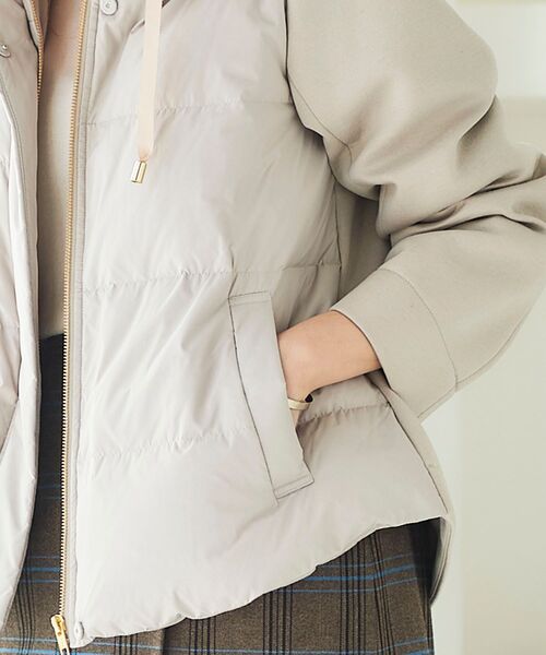 le.coeur blanc(ルクールブラン)の「【WEB限定】ボンディング×ダウンショートブルゾン(ダウンジャケット/コート・レディース・ブラック/ベージュ/ライトグリーン・38)」の13枚目の写真