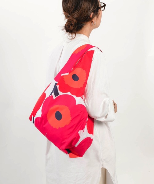 marimekko（マリメッコ）の「marimekko SMARTBAG マリメッコ エコバッグ（エコバッグ/サブバッグ・レディース・ブラック/レッド/ドット/レッド系その他/ブラック×ホワイト/マルチ/ブラック系その他/ブラックミックス/ブルー系その他・FREE）」の12枚目の写真