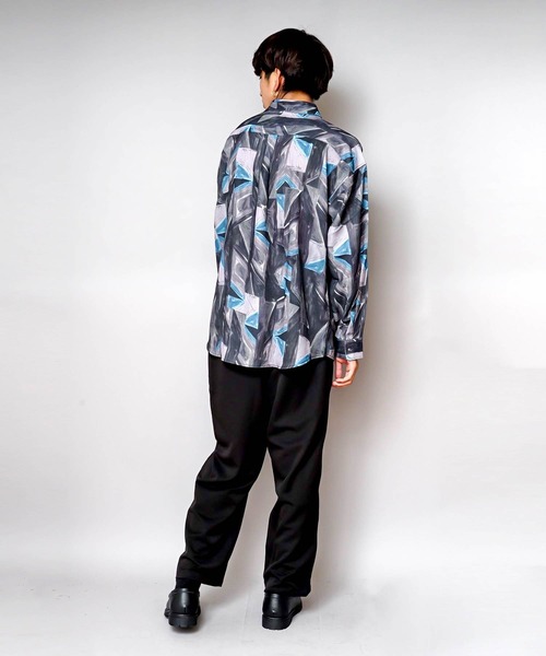 UNIIT(ユニット)の「【UNIIT/ユニット】トータルパターン ルーズビッグシルエットシャツ(シャツ/ブラウス・メンズ・ブラウン/ブルー/ブラック/ダークブラウン/グレー・MEDIUM/LARGE/X-LARGE)」の9枚目の写真