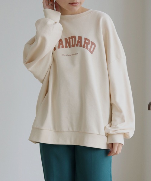 HER CLOSET(ハークローゼット)の「【shemoshelly】裏毛クルーネック"STANDARD"ロゴスウェット(スウェット・レディース・チャコールグレー/ブラック/グリーン/ヘザーグレー/ホワイト系その他・M)」の20枚目の写真
