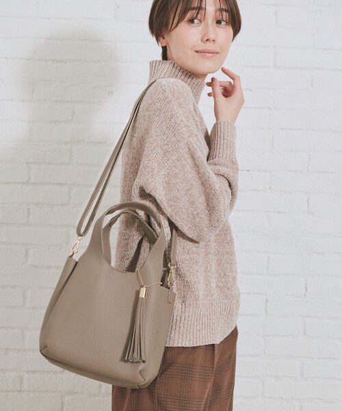 DRESKIP（ドレスキップ）の「◆タッセル付き一枚皮風クリテトート（トートバッグ・レディース・ブラック/グレー/ピンク系・00）」の7枚目の写真