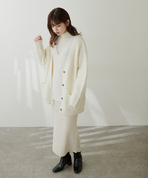 natural couture(ナチュラルクチュール)の「【大人ナチュ】【WEB限定】モンスターBIGカーディガン(カーディガン/ボレロ・レディース・キャメル/チャコールグレー/グリーン/ホワイト・FREE)」の15枚目の写真
