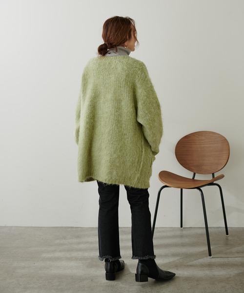 natural couture(ナチュラルクチュール)の「【大人ナチュ】【WEB限定】モンスターBIGカーディガン(カーディガン/ボレロ・レディース・キャメル/チャコールグレー/グリーン/ホワイト・FREE)」の12枚目の写真