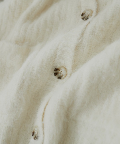 natural couture(ナチュラルクチュール)の「【大人ナチュ】【WEB限定】モンスターBIGカーディガン(カーディガン/ボレロ・レディース・キャメル/チャコールグレー/グリーン/ホワイト・FREE)」の14枚目の写真