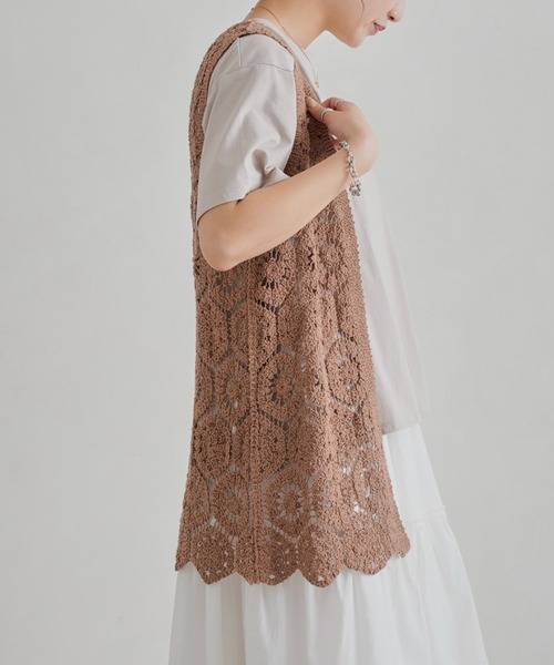 Chez toi（シェトワ）の「カギ針ロングジレ（カーディガン/ボレロ・レディース・ブラウン/グリーン/アイボリー・FREE）」の7枚目の写真