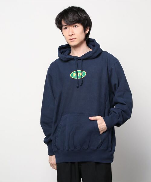 FTC（エフティーシー）の「OVAL LOGO PULLOVER HOODY（パーカー・メンズ・ブラック/グレー/イエロー/ネイビー・MEDIUM/LARGE/X-LARGE）」の5枚目の写真