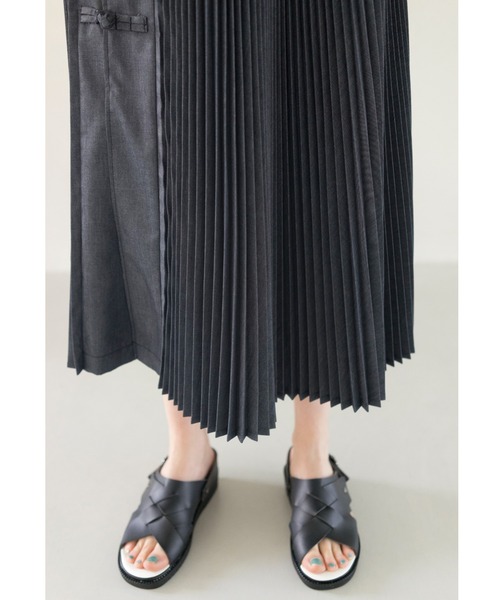 新品✨️タグ付き✨️zucca ズッカ デニム/スカート ZUCCa（ズッカ）の「クリアデニム/スカート（デニムスカート