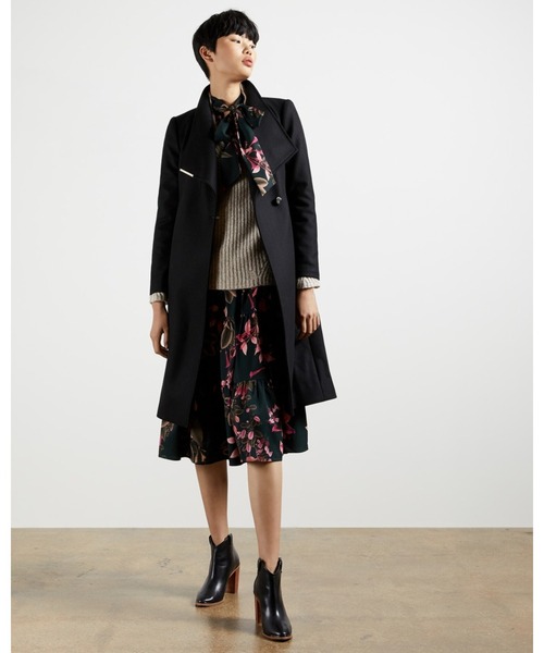 Ted Baker(テッドベーカー)の「ROSECH ウール ロングラップコート(ブラック)(チェスターコート・レディース・ブラック・0/2/3/1)」の9枚目の写真