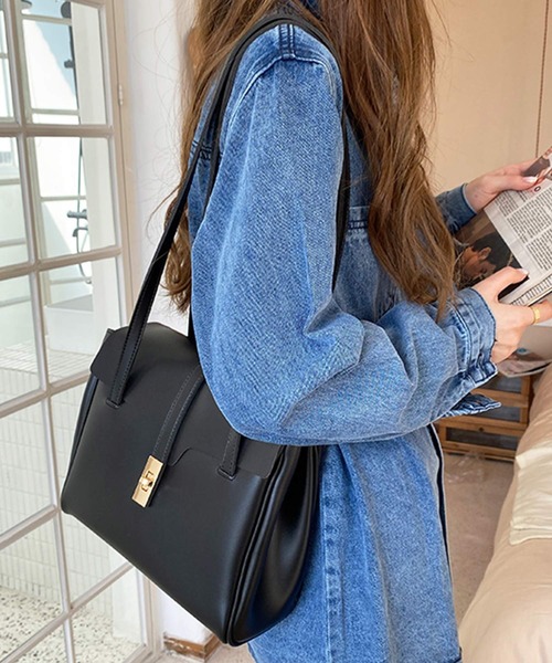 shopnikoniko(ショップニコニコ)の「合成皮革スクエアトートバッグ(トートバッグ・レディース・ブラック/ブラウン・フリー)」の5枚目の写真