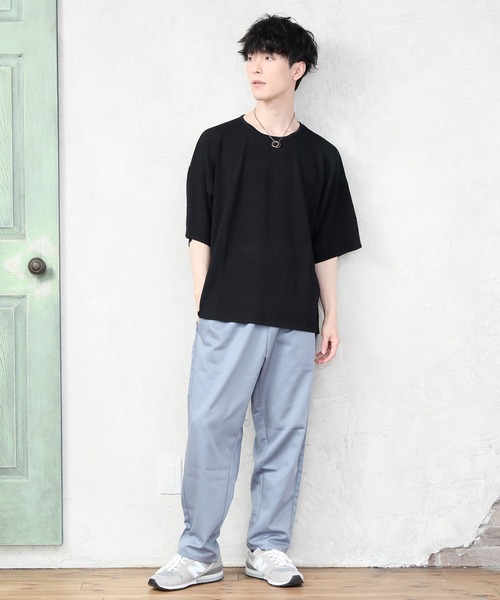 TopIsm(トップイズム)の「ワイドシルエット 接触冷感クルーネックサマーニット(ニット/セーター・メンズ・ライトグレー/ライトブルー/ブラック/ベージュ/アイボリー/ライトピンク・M/L)」の12枚目の写真