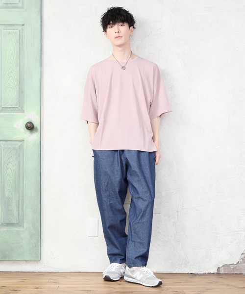 TopIsm(トップイズム)の「ワイドシルエット 接触冷感クルーネックサマーニット(ニット/セーター・メンズ・ライトグレー/ライトブルー/ブラック/ベージュ/アイボリー/ライトピンク・M/L)」の17枚目の写真