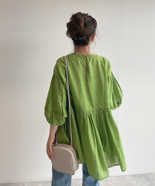 w closet（ダブルクローゼット）の「レースギャザーブラウス（シャツ