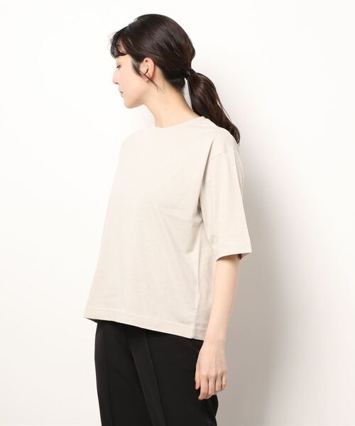 Samansa Mos2 blue(サマンサモスモスブルー)の「ロックTシャツ(Tシャツ/カットソー・レディース・オフホワイト/チャコール/キナリ・フリ-)」の5枚目の写真