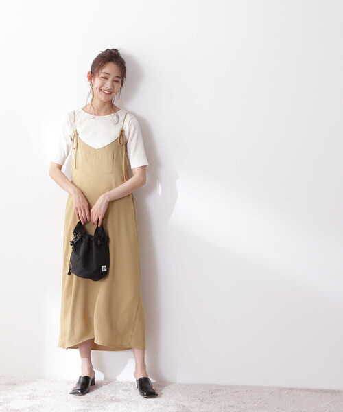 N.（N. Natural Beauty Basic）（エヌエヌナチュラルビューティーベーシック）の「三角テレコベーシックTシャツ（Tシャツ/カットソー・レディース・ブラック/ホワイト/ベージュ・MEDIUM）」の13枚目の写真