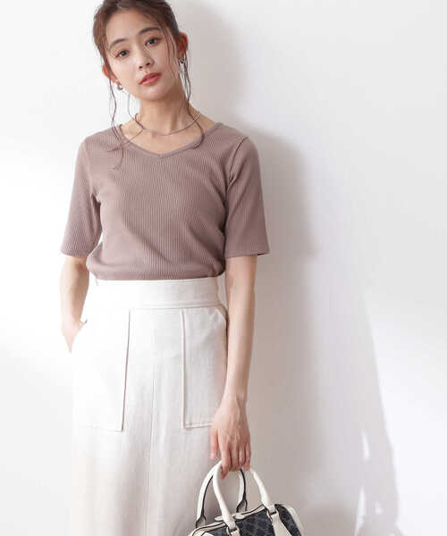 N.（N. Natural Beauty Basic）（エヌエヌナチュラルビューティーベーシック）の「三角テレコベーシックTシャツ（Tシャツ/カットソー・レディース・ブラック/ホワイト/ベージュ・MEDIUM）」の5枚目の写真