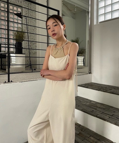 Didot.showroom(ディドット ショールーム)の「2WAYアメスリホルターキャミソール(キャミソール・レディース・ブラウン/サンドベージュ/チャコールグレー/アイボリー/ブラック・FREE)」の14枚目の写真