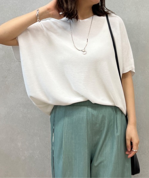 Chez toi（シェトワ）の「バックコクーンフレンチスリーブプルオーバー（ニット/セーター・レディース・ブラック/オフホワイト/ライム/オレンジ・FREE）」の2枚目の写真