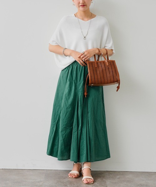 Chez toi（シェトワ）の「バックコクーンフレンチスリーブプルオーバー（ニット/セーター・レディース・ブラック/オフホワイト/ライム/オレンジ・FREE）」の16枚目の写真