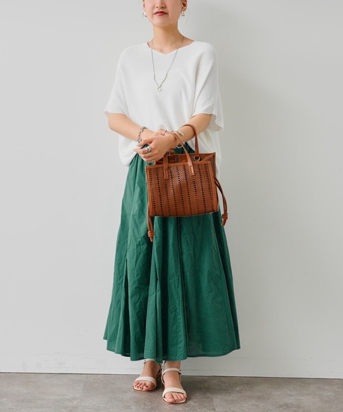 Chez toi（シェトワ）の「バックコクーンフレンチスリーブプルオーバー（ニット/セーター・レディース・ブラック/オフホワイト/ライム/オレンジ・FREE）」の18枚目の写真