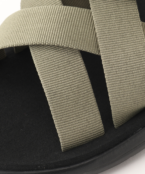 Teva(テバ)の「【Teva / テバ】VOYA SLIDE(サンダル・メンズ・カーキ/ブラック・7/100/9/XX-SMALL)」の12枚目の写真