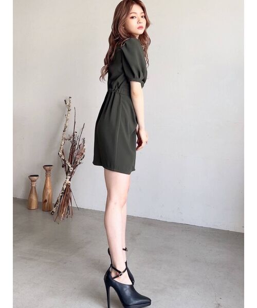 RESEXXY(リゼクシー)の「フロントギャザーミニシャツワンピース(ワンピース・レディース・アイボリー/グリーン/ブルー・FREE)」の10枚目の写真