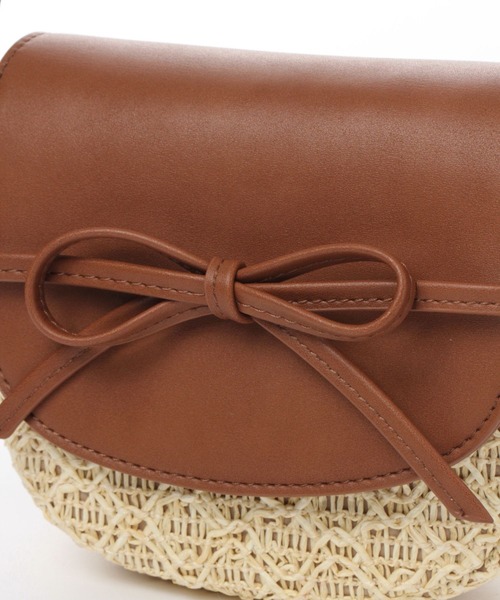 GLOBAL WORK（グローバルワーク）の「雑材ミニショルダー/キッズ/285418（ショルダーバッグ・キッズ・ダークブラウン/ブラック・FREE）」の15枚目の写真