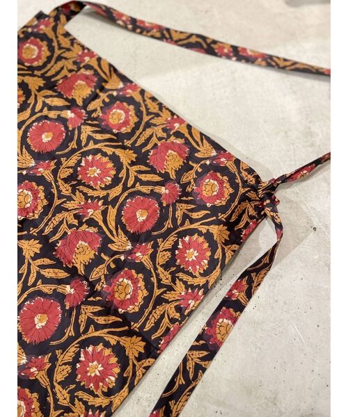 Ungrid（アングリッド）の「エスニックプリントショルダーBAG（ショルダーバッグ・レディース・ブラック/ベージュ・FREE）」の7枚目の写真