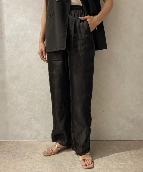 apres jour clair(アプレジュールクレア)の「【apres jour clair】サテンストレートパンツ【ZOZOTOWN限定アイテム】(その他パンツ・レディース・ブラック/アイボリー/ブラウン系その他・X-LARGE/フリー)」の4枚目の写真