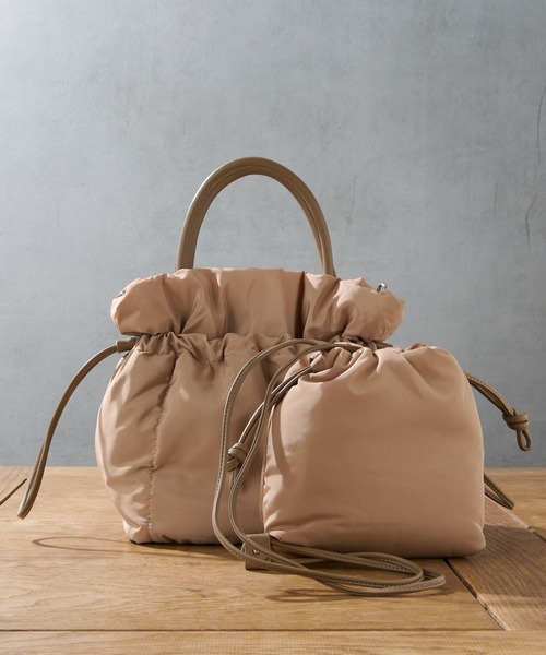 cache cache（カシュ カシュ）の「スマホショルダー付き パファートート（トートバッグ・レディース・ブラック/ベージュ・フリー）」の11枚目の写真