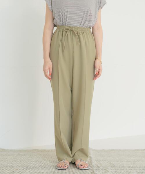 ITEMS URBANRESEARCH（アイテムズ アーバンリサーチ）の「ピンタックイージーパンツ（その他パンツ・レディース・ベージュ/ネイビー/ピンク・FREE）」の17枚目の写真