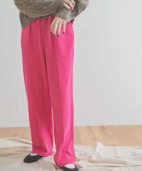 ITEMS URBANRESEARCH（アイテムズ アーバンリサーチ）の「ピンタックイージーパンツ（その他パンツ・レディース・ベージュ/ネイビー/ピンク・FREE）」の21枚目の写真