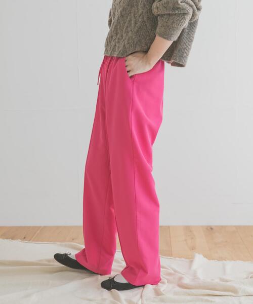 ITEMS URBANRESEARCH（アイテムズ アーバンリサーチ）の「ピンタックイージーパンツ（その他パンツ・レディース・ベージュ/ネイビー/ピンク・FREE）」の22枚目の写真