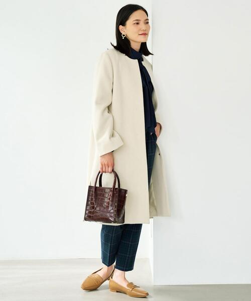 MARCO BIANCHINI(マルコビアンチーニ)の「< MARCO BIANCHINI >BOX 2WAY バッグ(ショルダーバッグ・レディース・ブラック/ベージュ/ブラウン・FREE)」の14枚目の写真