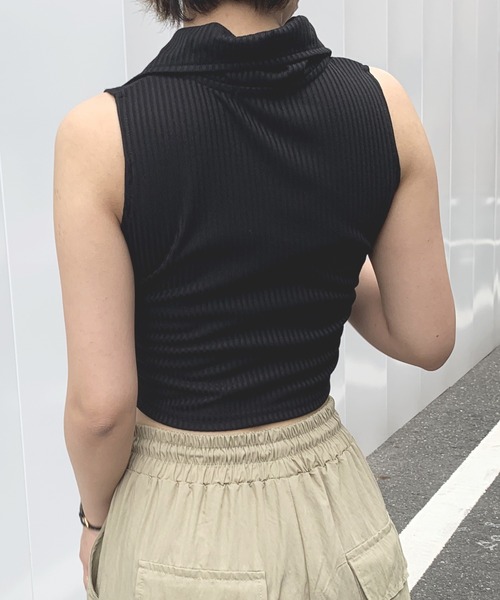 ARCHIVER（アーカイバ）の「【Bz】[SW] 無地テレコハ-フZIPチビP/Oノ-スリ-ブトップスピ-スマ-クスライダ-(RZ)（Tシャツ/カットソー・レディース・ブラック/ネイビー/オフホワイト・FREE）」の9枚目の写真