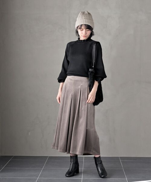 rps（アールピーエス）の「キャンディ袖フリルネックリブニットプルオーバー（ニット/セーター・レディース・ブラック/アイボリー/モカ/ラベンダー/ベージュ系その他/グリーン/ボルドー/イエロー/グレー系その他/杢グレー・M/フリー）」の21枚目の写真