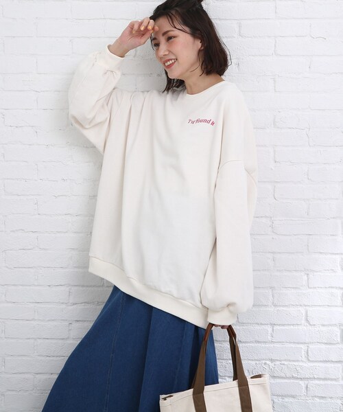 Cutie Blonde（キューティーブロンド）の「◆オーバーサイズ ロゴスウェット（スウェット・レディース・ホワイト系その他/チャコール/ライトグレー系/アイボリー系/パープル系5/オレンジ系5・00）」の15枚目の写真