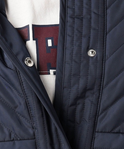 Grand PARK（グランドパーク）の「軽いロング丈　キルティングベスト（ベスト・レディース・カーキ/ベージュ/オフホワイト/ネイビー・FREE）」の5枚目の写真