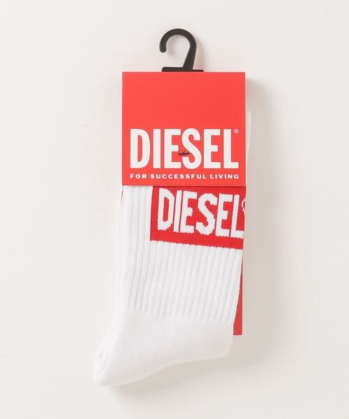 DIESEL(ディーゼル)の「キッズ 靴下 ロゴ(ソックス/靴下・キッズ・ホワイト・Ⅰ/Ⅳ/Ⅱ/Ⅲ)」の3枚目の写真