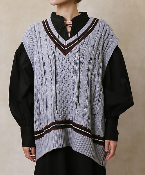 Lull（ルル）の「【Lull / ルル】チルデンニットベスト（ベスト・レディース・サックスブルー/イエロー/アイボリー/モカ・ONESIZE）」の3枚目の写真