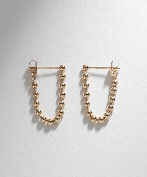COCOSHNIK(ココシュニック)の「K10ボールチェーン フープピアス(ピアス(両耳用)・レディース・ホワイト系その他7・00)」の4枚目の写真