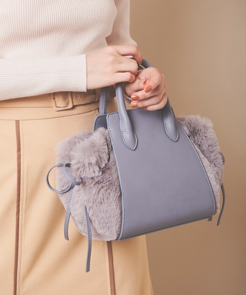 31 Sons de mode（トランテアン　ソン　ドゥ　モード）の「ファーコンビバッグ（ショルダーバッグ・レディース・オフホワイト/サックスブルー/ピンク・フリー）」の10枚目の写真