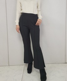 裾スリットパンツ