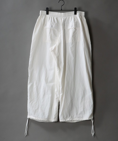 SITRY(シトリー)の「Nylon wide snow pants/ナイロン タック ワイド スノーパンツ(その他パンツ・メンズ・ホワイト/ブラック/グリーン/マスタード/ロイヤルブルー・M/L/XL)」の9枚目の写真