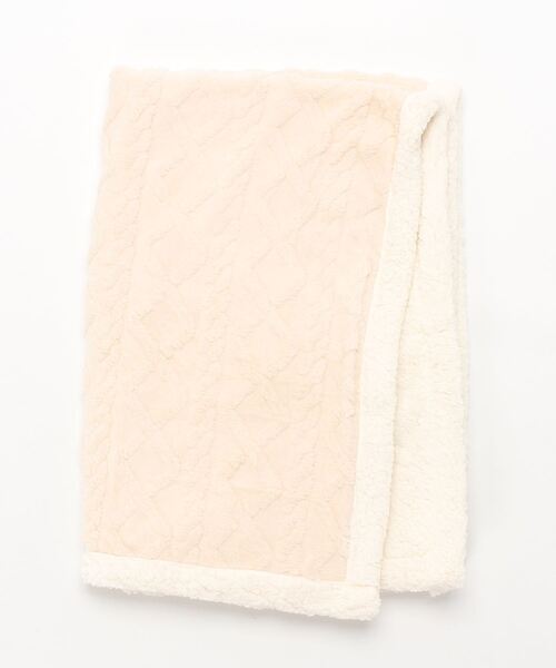 aimoha（アイモハ）の「【100x150cm】ケーブル編み風大判サイズモコモコブランケット毛布 (AW)（ブランケット・レディース・ブルー/チョコ/イエロー/グリーン/パープル/ピンク/ベージュ/オフホワイト/ダークグレー・FREE）」の10枚目の写真