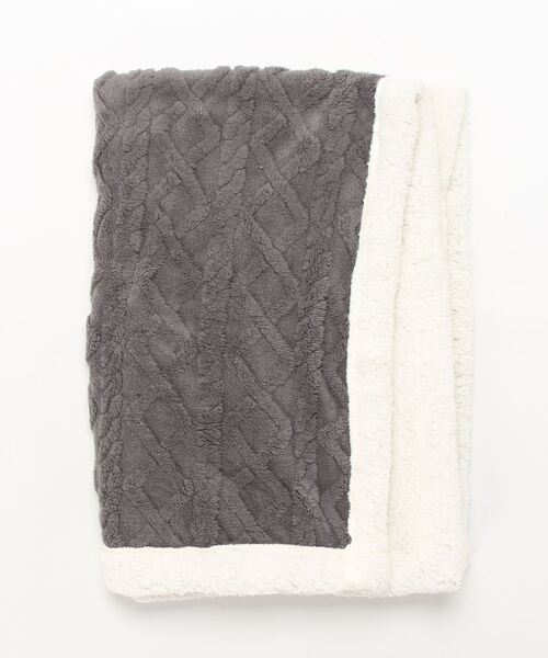 aimoha（アイモハ）の「【100x150cm】ケーブル編み風大判サイズモコモコブランケット毛布 (AW)（ブランケット・レディース・ブルー/チョコ/イエロー/グリーン/パープル/ピンク/ベージュ/オフホワイト/ダークグレー・FREE）」の11枚目の写真