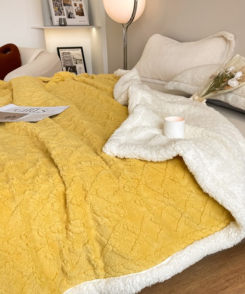 暖かい☆ 美品　ブレンへイム　ラムレザー　ベージュ ムートン コート レディース 高級 毛皮 ラムレザー ゴージャス SAGA