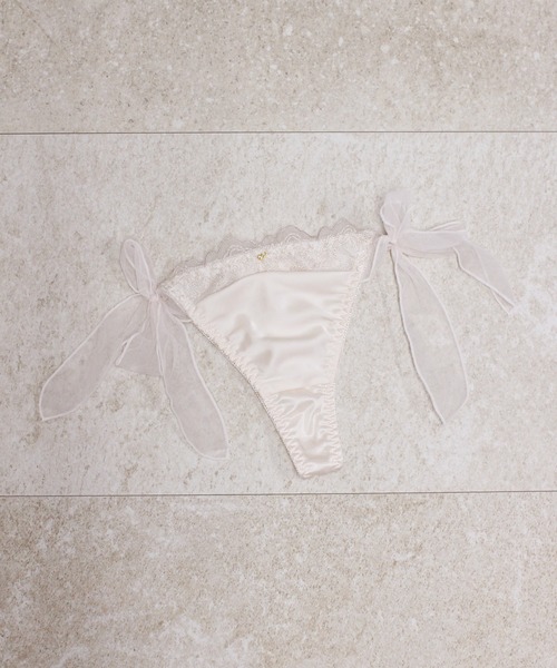 Absorle(アブソール)の「ブリリアントサテンローズ Tバックショーツ(ショーツ)」|シャンパン