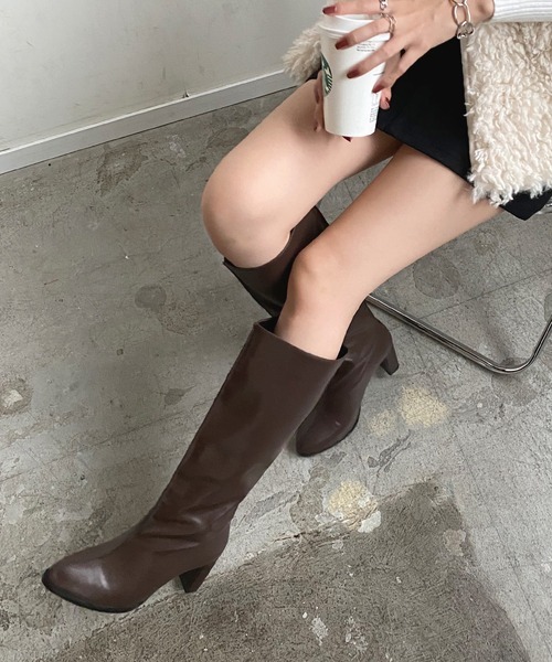 Futier land(フューティアランド)の「センターシームワイドロングブーツ(ブーツ・レディース・ブラック/ブラウン/キャメル・40/38/39/36/37)」の6枚目の写真