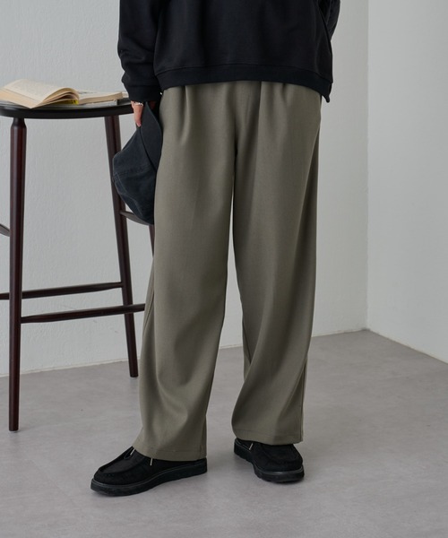 COLONY 2139（コロニートゥーワンスリーナイン）の「起毛センタープレスタックパンツ（その他パンツ・メンズ・ブラック/カーキ・MEDIUM/LARGE）」の19枚目の写真